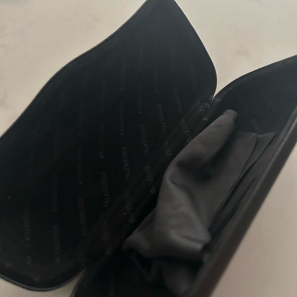 Authentic Balenciaga Sunglasses - Picture 6 of 6